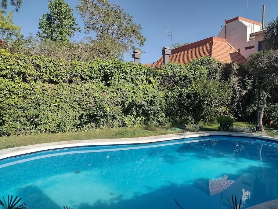 Suite Con Piscina Y Parque Mendoza 0*,  Argentina